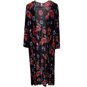🌺TWELVE MONTHS ROSE FLORAL KIMONO